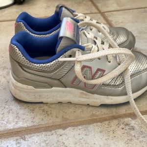 Toddler new balance sneakers